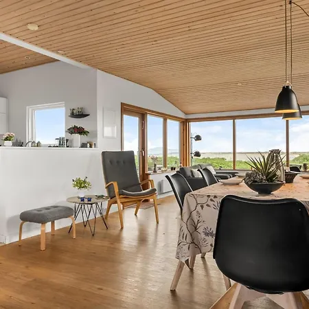 Legolas - 50m From The Sea By Interhome *